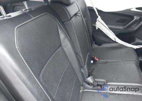 2021 Volkswagen Tiguan 2.0T Se/2.0T Se R-Line Black/2.0T Sel from USA, damaged, VIN 3VV3B7AX4MM114454